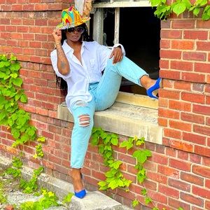 Meet your Posher, Amber D.